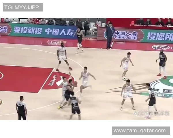 CBA精彩对决辽宁队迎战山东队势均力敌谁能笑到最后