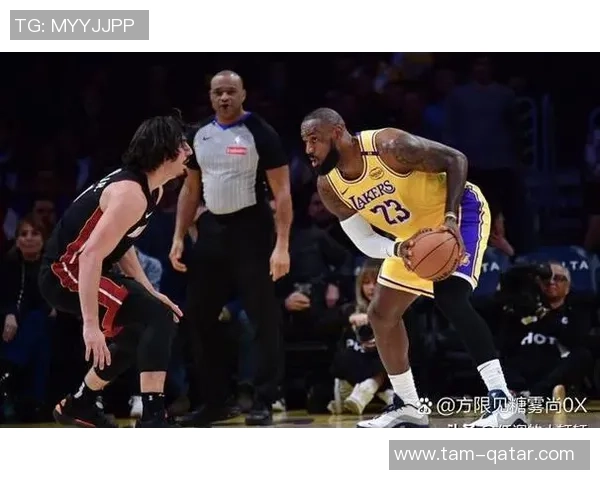 NBA雷霆与勇士精彩对决全场录像回顾及精彩瞬间分析
